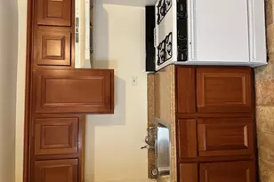 2332 W Eastwood Ave, Chicago, IL 60625 - Photo 2