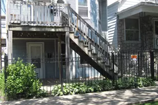 2332 W Eastwood Ave, Chicago, IL 60625 - Photo 1