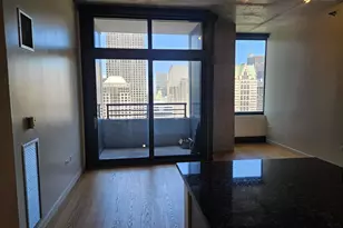 235 W Van Buren St, Chicago, IL 60607 - Photo 2