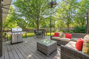 2450 Tanglewood Dr, Lisle, IL 60532 - Photo 32