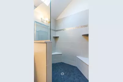 2450 Tanglewood Drive, Lisle, IL 60532 - Photo 18