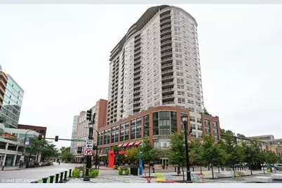 807 Davis Street #905, Evanston, IL 60201 - Photo 1