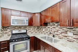 4624 N Commons Dr, Chicago, IL 60656 - Photo 8