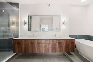 501 N Clinton St, Chicago, IL 60654 - Photo 22