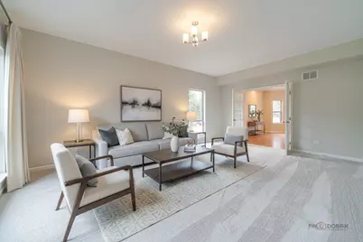 555 Meadowview Drive, Wauconda, IL 60084 - Photo 16