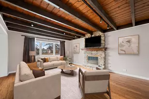 324 Warren Rd, Glenview, IL 60025 - Photo 6