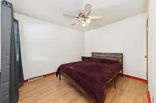 4332 Hirschberg Ave, Schiller Park, IL 60176 - Photo 10