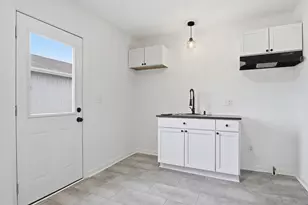 5310 W Orchard Dr, McHenry, IL 60050 - Photo 16