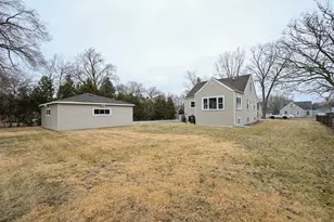 2316 N Hawthorne Ave, Melrose Park, IL 60164 - Photo 24