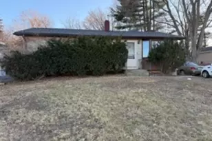 33028 N Ridge Rd, Grayslake, IL 60030 - Photo 2