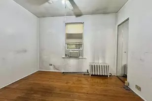 5437 N Linder Ave, Chicago, IL 60630 - Photo 8