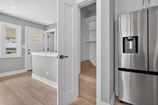 4430 N Mulligan Ave, Chicago, IL 60634 - Photo 6