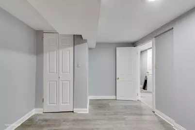 12025 S Prairie Avenue, Chicago, IL 60628 - Photo 16