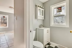 12025 S Prairie Ave, Chicago, IL 60628 - Photo 6