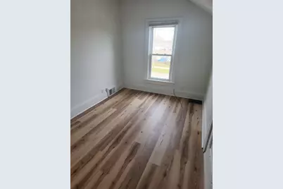 264 N Jackson Street #2, Elgin, IL 60123 - Photo 10