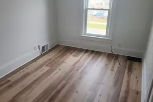 264 N Jackson St, Elgin, IL 60123 - Photo 10