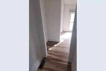 264 N Jackson Street #2, Elgin, IL 60123 - Photo 6