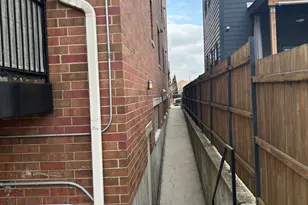 3945 S Ellis Ave, Chicago, IL 60653 - Photo 38