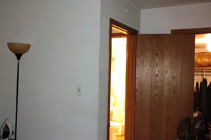 17985 Huntleigh Ct, Country Club Hills, IL 60478 - Photo 8