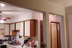 17985 Huntleigh Ct, Country Club Hills, IL 60478 - Photo 4