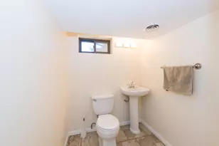 809 N Wolf Rd, Melrose Park, IL 60164 - Photo 18