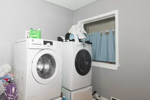 809 N Wolf Rd, Melrose Park, IL 60164 - Photo 14