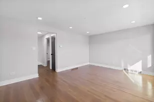 2964 W Columbus Ave, Chicago, IL 60652 - Photo 4