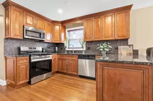 8625 S Kolin Ave, Chicago, IL 60652 - Photo 6