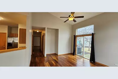 1036 Woodview Court #1036, Aurora, IL 60502 - Photo 4