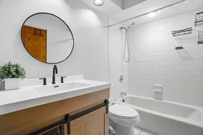 509 Bonniebrook Avenue, Mundelein, IL 60060 - Photo 10