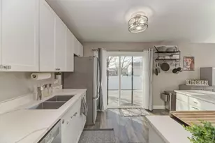 1754 Hemlock Dr, Glendale Heights, IL 60139 - Photo 14