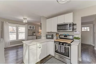 1754 Hemlock Drive, Glendale Heights, IL 60139 - Photo 12