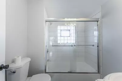 2116 S 21st Avenue, Broadview, IL 60155 - Photo 14