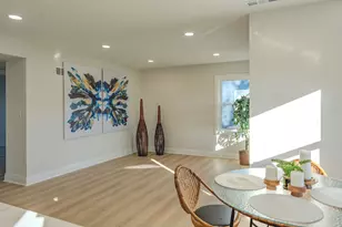 6964 W Cleveland St, Niles, IL 60714 - Photo 4