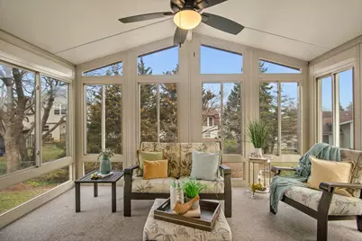 1558 Nevada Lane, Elk Grove Village, IL 60007 - Photo 14