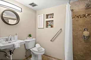 1558 Nevada Ln, Elk Grove Village, IL 60007 - Photo 28