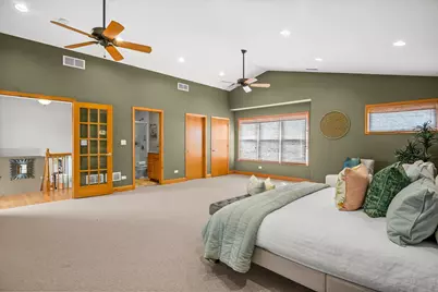 1558 Nevada Lane, Elk Grove Village, IL 60007 - Photo 18