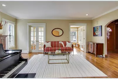 1232 Elmwood Avenue, Wilmette, IL 60091 - Photo 8