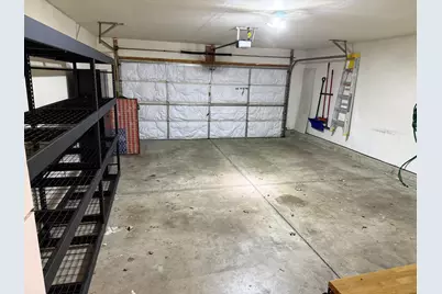 111 W Chatham Lane, Round Lake, IL 60073 - Photo 38