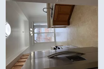 111 W Chatham Lane, Round Lake, IL 60073 - Photo 24