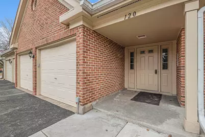 120 Stirling Lane #Z1, Schaumburg, IL 60194 - Photo 2
