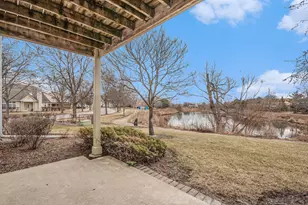 120 Stirling Ln, Schaumburg, IL 60194 - Photo 22