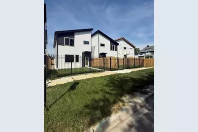 306 N Lockwood Avenue, Chicago, IL 60644 - Photo 4