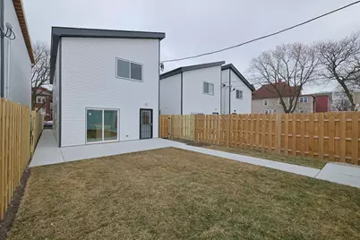 306 N Lockwood Avenue, Chicago, IL 60644 - Photo 4