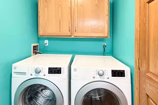 1419 Finch St, Freeport, IL 61032 - Photo 14