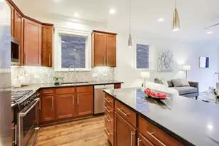 2726 W Cortez St, Chicago, IL 60622 - Photo 8