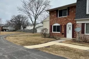 [Address not provided], Streamwood, IL 60107 - Photo 2