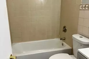 [Address not provided], Streamwood, IL 60107 - Photo 12