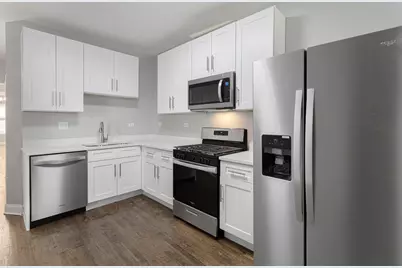 [Address not provided], Chicago, IL 60637 - Photo 6