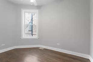 [Address not provided], Chicago, IL 60637 - Photo 4